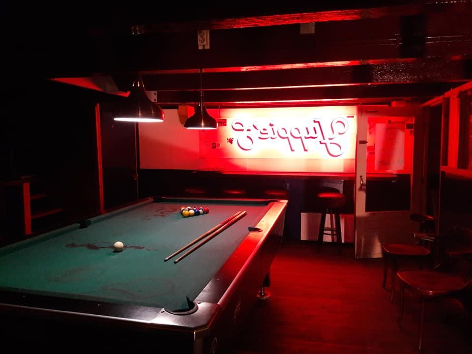 De pooltafel